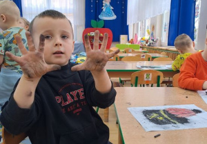 Kuba i pobrudzone rączki