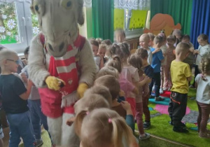 Pociąg pośpieszny "Nina" z Koziołkiem na czele