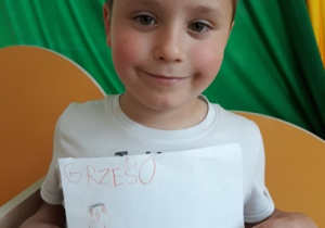 Kamil z portretem przyjaciela Grzesia